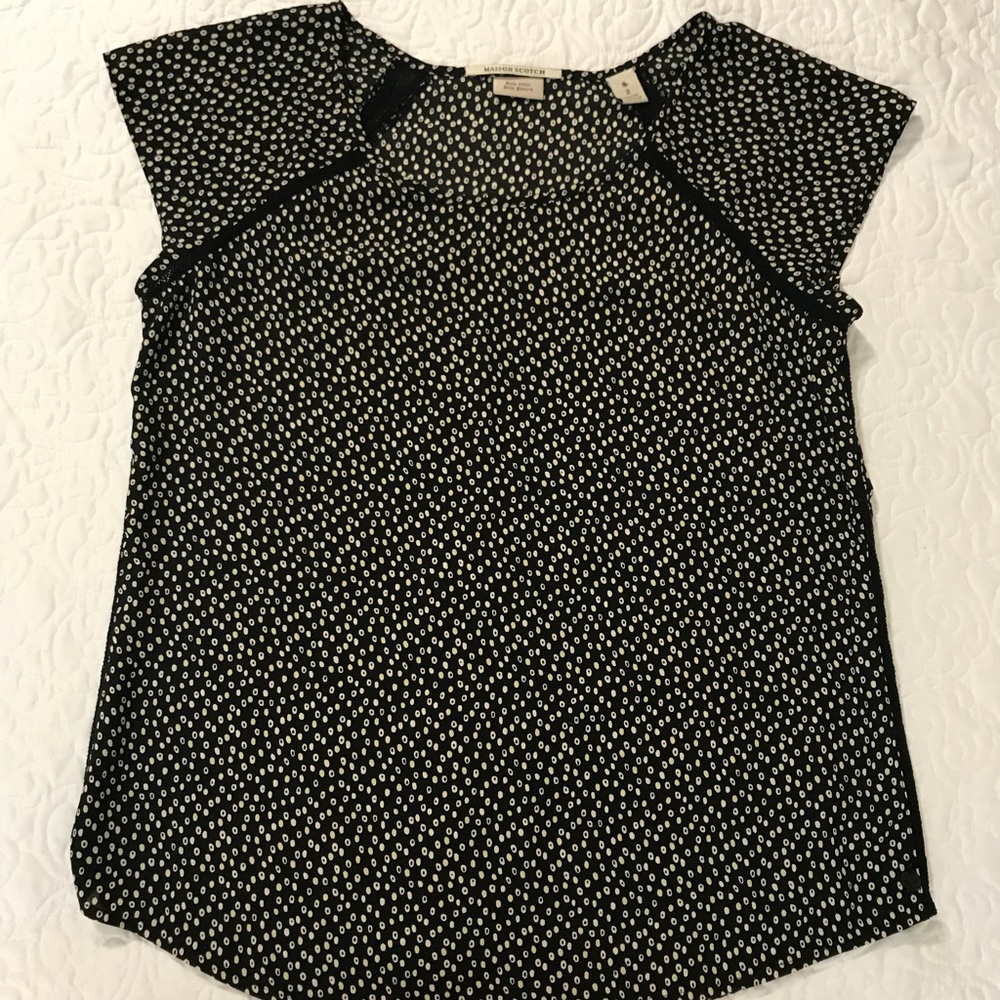 MAISON SCOTCH black, white, & yellow blouse